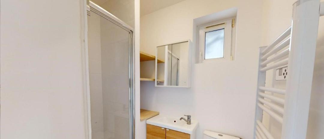 Jolie Appartement Meuble Audun-Le-Tiche Luaran gambar